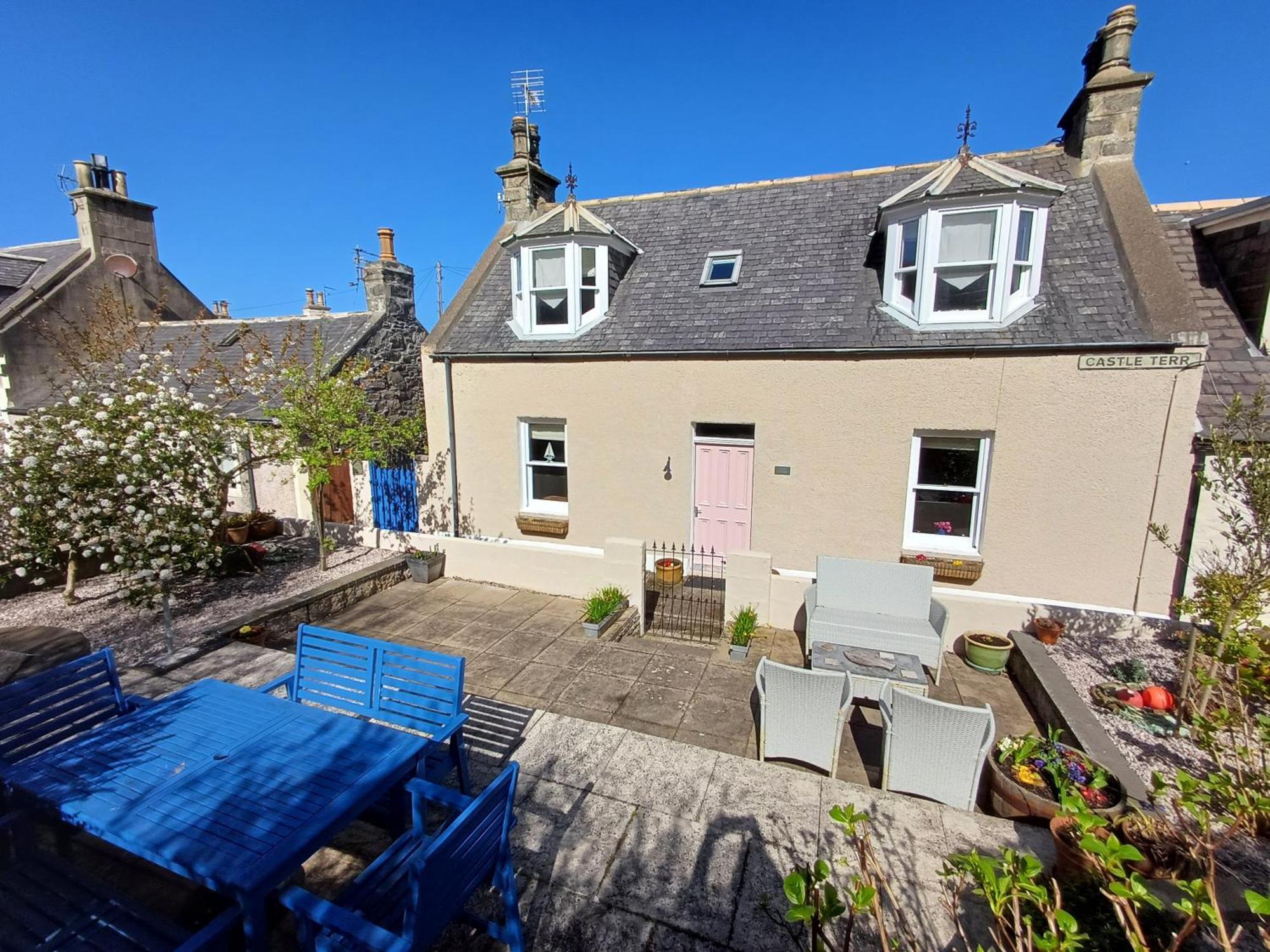 Creel Cottage Cullen Exterior photo